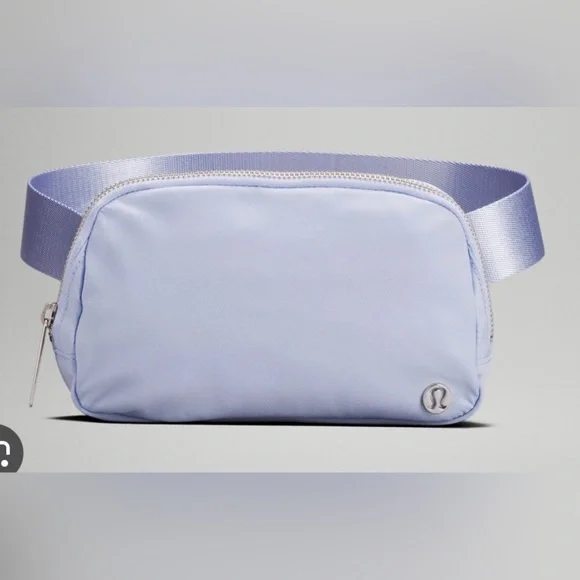 RARE COLOR lululemon lavender fog everywhere belt bag - Picture 2 of 3